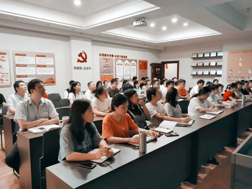 热烈庆祝建党99周年，米兰官方站app网站-米兰(中国)
组织全体骨干召开“不忘初心、牢记使命”主题教育活动